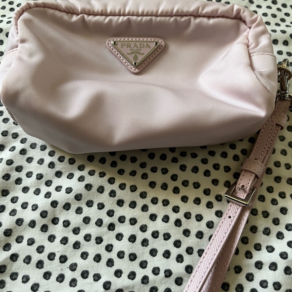 Prada Pink cosmetic pouch - Picture 3 of 11